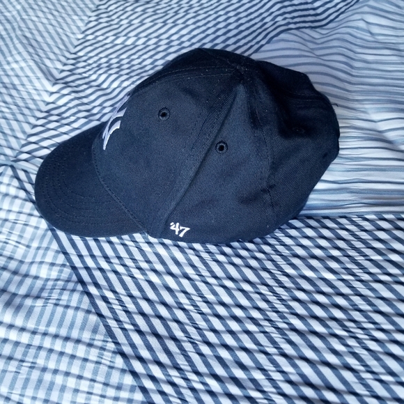 Yankee Hat - Picture 2 of 4